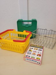 Teacher Lot Of Kinex And Shopping Baskets