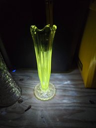 7 Flower Or Bud Vases:1 Uranium And 1 Vaseline Glass