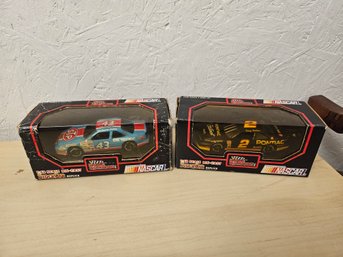 2 1to43 Die Cast Car Racing Champion Nascar - Richard Petty, And Rusty Walace