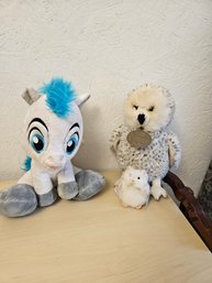 3 Stuffed Animals - Owls, Pony