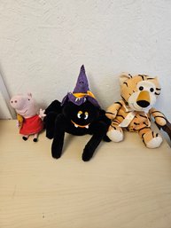3 Stuffed Animals - Peppa The Pig, Spider, Tiger