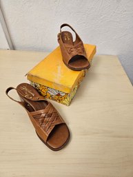 Fifth Avenues By Selby Brown Leather Woven Open Top Sandals Size 8.5 US N