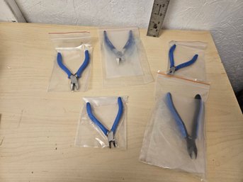 5 Blue Wire Cutters