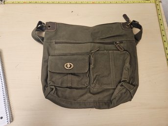 Green Bag With Lots Of Pockets