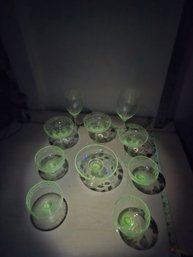 10 Uranium Glasses - 4 Small Glasses, 2 Tall Glasses, 3 Medium Glasses, 1 Wide