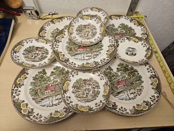 15 Collectible Fairy Oaks Plates - 10 Big Plates, 5 Small Plates