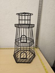 1 Metal Wire Lighthouse That Holds Corks