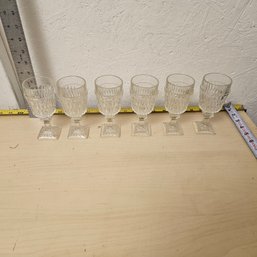 Set Of 6 Glass Square Bottom Glasses