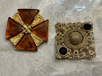 2 Vintage Square Gold Pins Or Brooches - SHIPPABLE