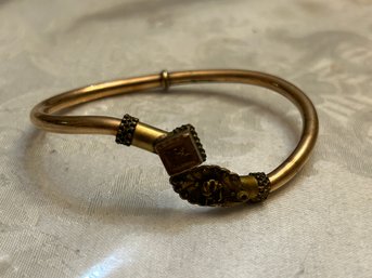 Antique Metal Bangle Bracelet - SHIPPABLE