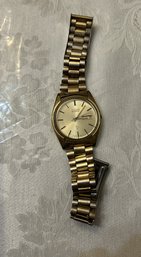 Vintage Seiko Quartz Watch Wristwatch W/ Calendar - SHIPPABLE