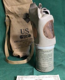 U.S. Non-combatant Gas Mask With Case