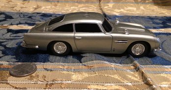 007 Car - Plays Theme Song Toy Statue