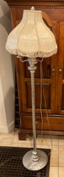 4 Bulb Floor Lamp, 2 Switches For Multiple Light Settings - Works, See Photos