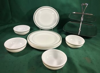 Milk Glass 4 Plates And 4 Bowls - Fire King & Anchor Hocking, And A Vintage Metal Two-Tier Tray