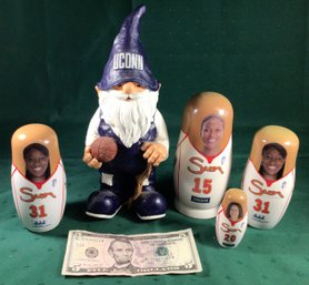 UCONN Knome And Four CT Sun Pins