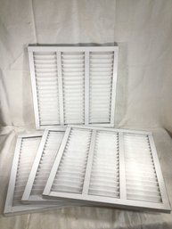 4 NEW NOVA MERV 8 Pleated Air Filters By Aerostar - 20 In X 20 In X 1 In - Lot Of 4