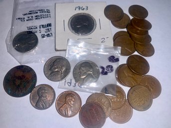 COIN LOT - 21 Wheats, Buffalo & Other Nickels, 1916 Canada Large Cent, Etc. SHIPPABLE