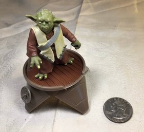 Star Wars Yoda With Hover Chair Hasbro 2003 LFL