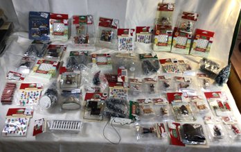 Christmas Village Dealer Lot - Figures, Lights, And More! Lot Of 49