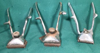 3 Vintage All-Over Hair Clippers, Collectible Barber Items
