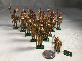 Box Of 16 Vintage John Hill Golden Knight Articulated Lead Figures