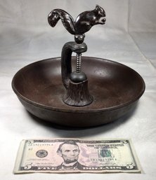 Vintage Cast Iron Squirrel Nutcracker Bowl - 9 In Diameter