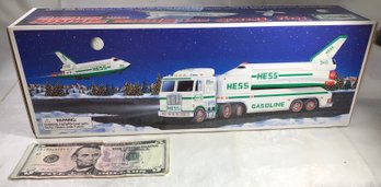 HESS Toy Truck And Space Shuttle With Satellite New In Box - 1999