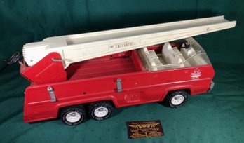 Vintage Tonka Fire Truck - See Description