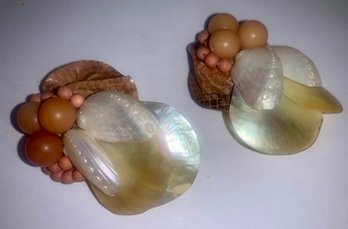 Pair Vintage Jewelry, Clip Earrings With Real Shells, Etc., SHIPPABLE