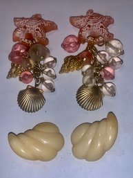 2 Pairs Shell Form Clip Earrings, White Bakelite, Etc., SHIPPABLE