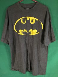 Batman T-shirt - Size 2XL, Unworn, SHIPPABLE