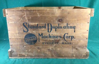Wood Crate - Standard Duplicating Machines Corp., Everett, Mass - 23 In X 14 In X 14 In
