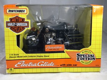 Matchbox Harley Davidson Special Edition Die-Cast 1/15 Scale Electra Glide, 1993 - #C