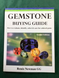 Gemstone Buying Guide - Book By Renee Newman GG
