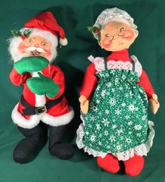 18 Inch AnnaLee - Mrs. Clause And Santa Clause Dolls SHIPPABLE.