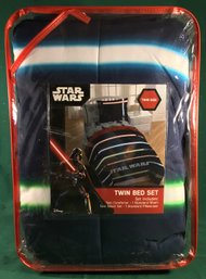 Star Wars Twin Bed Set - New In Packaging, SHIPPABLE