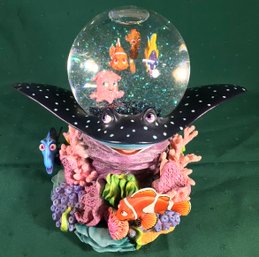 Disney Finding Nemo Music Box Light Up Glitter Globe - See Description, SHIPPABLE