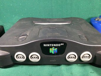 Nintendo 64 With 2 Controllers