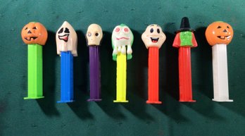 7 PEZ Halloween Dispensers - Non- Glow - SHIPPABLE - #09