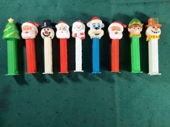 9 PEZ Christmas Dispensers - SHIPPABLE - #012