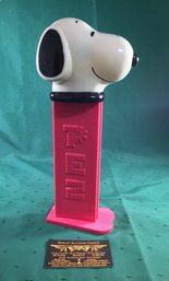 Giant Snoopy PEZ Holds Whole Pack Of PEZ. Music Player Needs Repair - SHIPPABLE
