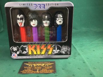 PEZ KISS Limited Edition Set - New In Box - SHIPPABLE