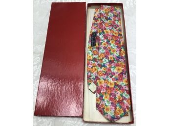 Vintage Sacks Fifth Avenue Floral Tie