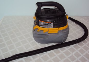 Little Wet/dry Vac By Stinger