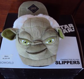 May The Force Be With You  And Your Feet....Yoda Slippers