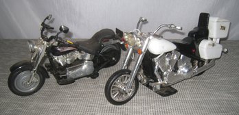 2 Model Harley Davidson Bikes