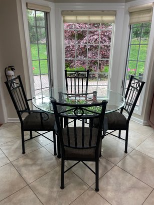 Round Glass And Black Deco Metal 4-chair Table