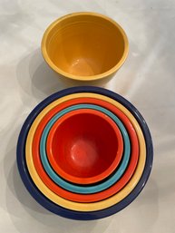 Fiesta Ware Multicolored Set Of 5 Nesting  Bowls With One Extra  Bowl