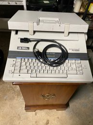 Vintage Smith Corona 5250 Electric Typewriter.  With Case And Cord